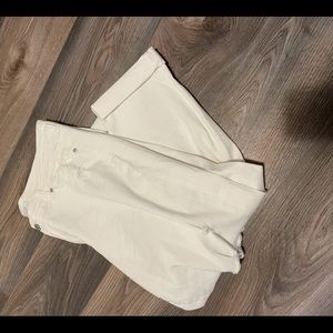 Celebrity Pink distressed girlfriend jeans - size 18 NWOT- WHITE